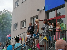 Eröffnung des Schulfestes durch die Schulleitung an der Ekhof-Schule (© KAUSA-Landesstelle Thüringen)